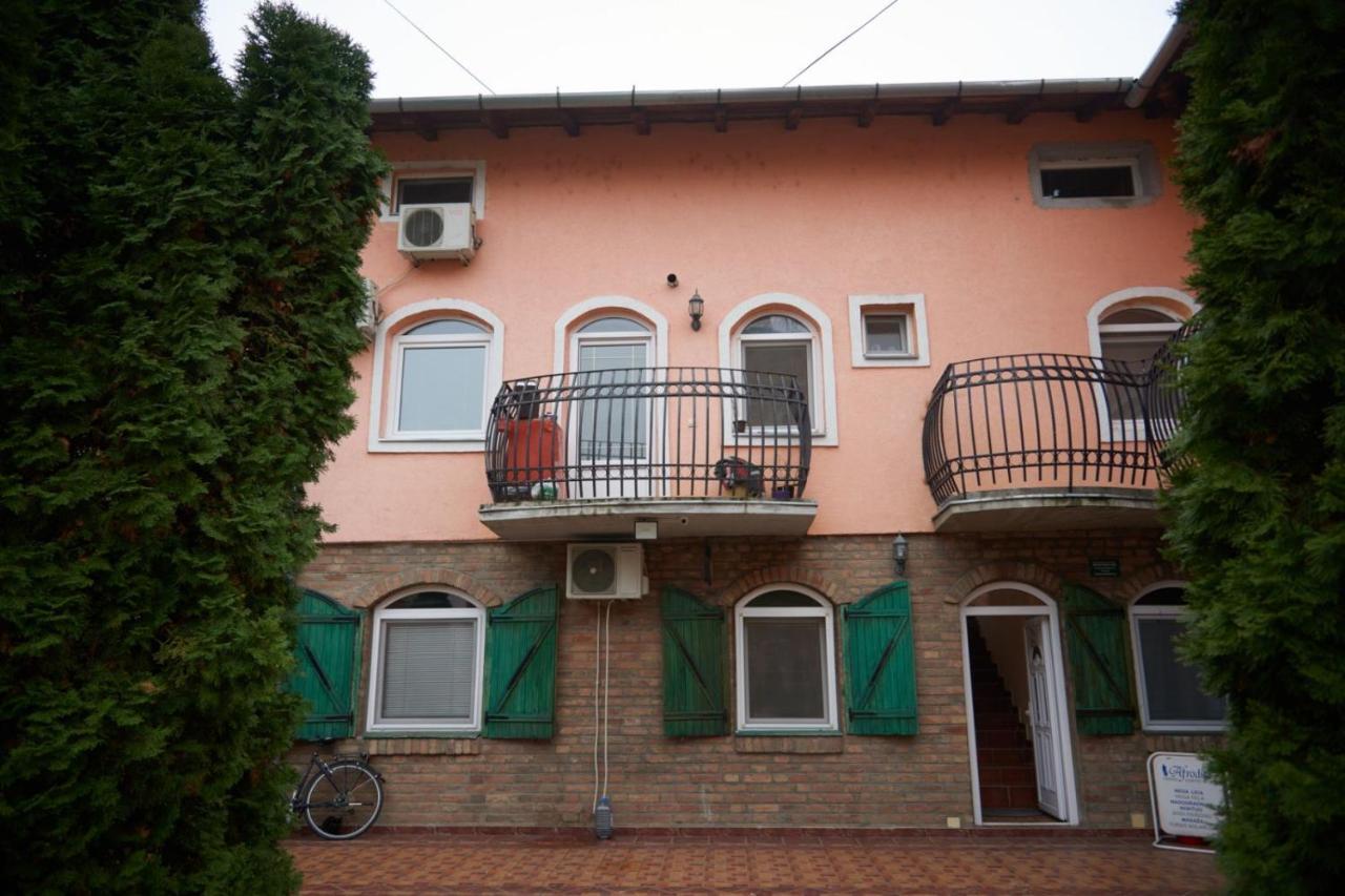 Apartman Azra Kikinda Extérieur photo